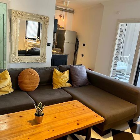 Shantell Luxury Apartment Нетанья Екстер'єр фото
