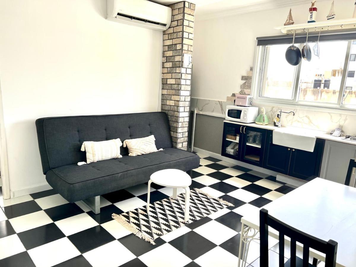 Shantell Luxury Apartment Нетанья Екстер'єр фото