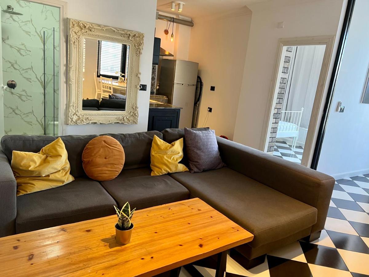 Shantell Luxury Apartment Нетанья Екстер'єр фото