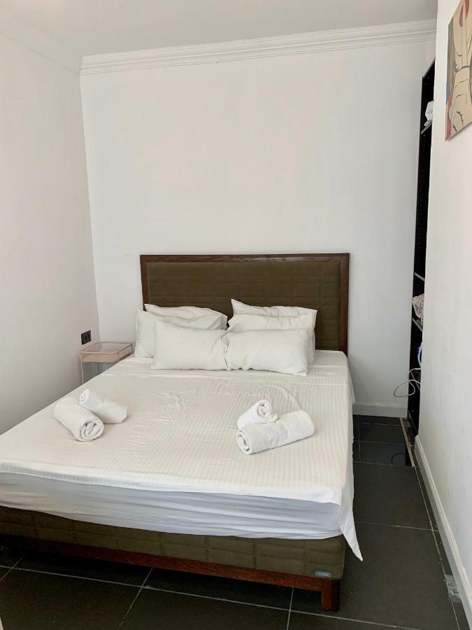 Shantell Luxury Apartment Нетанья Екстер'єр фото